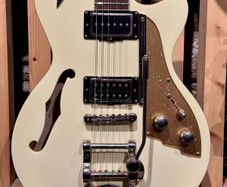2013 Duesenberg Starplayer TV