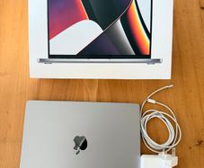 Apple MacBook Pro (14-inch, Apple M1 Pro chip) - Space Grey