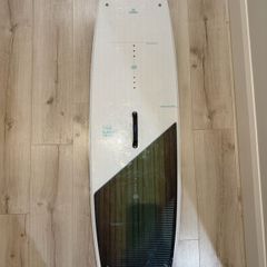Slingshot Crisis v3 146 kiteboard