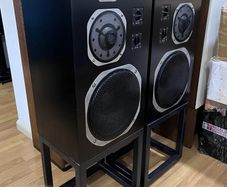 LEGENDARY the Grand Master Yamaha NS-1000 beasts Regarded as one finest Speakers ever made
