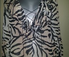 H&M Lovely occasional blouse size UK10 EUR 38 Postage included
