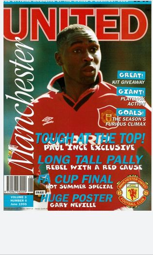 Man Utd 'UNITED' official magazines 1995