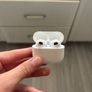 Gen 3 AirPods Image 3