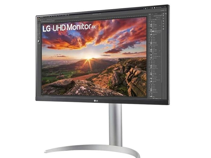 Mac Studio + 4k Monitor