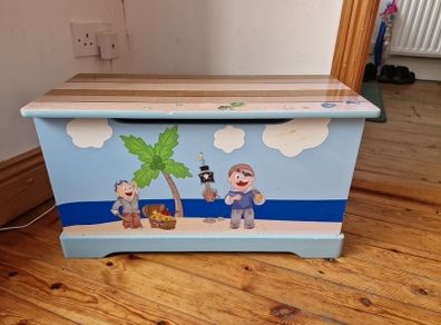 Children's storage