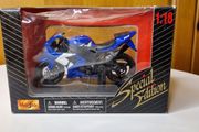 02-03 Yamaha YZF R1 1:18 model