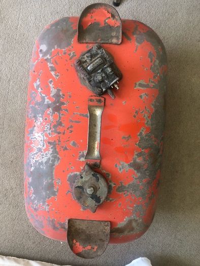Boat fuel tank