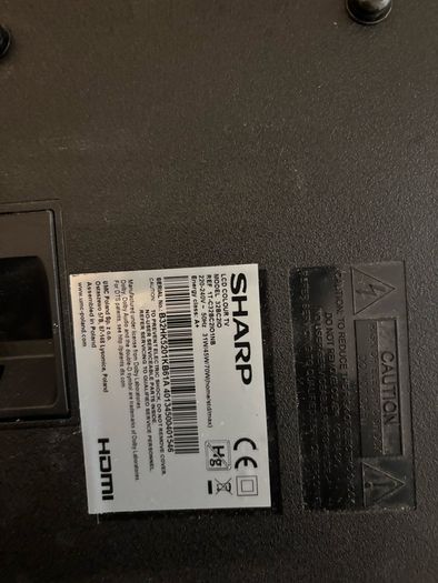 32 inches Smart 4K Sharp TV with remote
