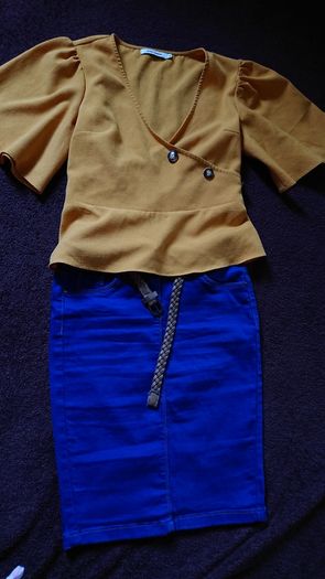 E5 SALE!  Occasional Top Size 12