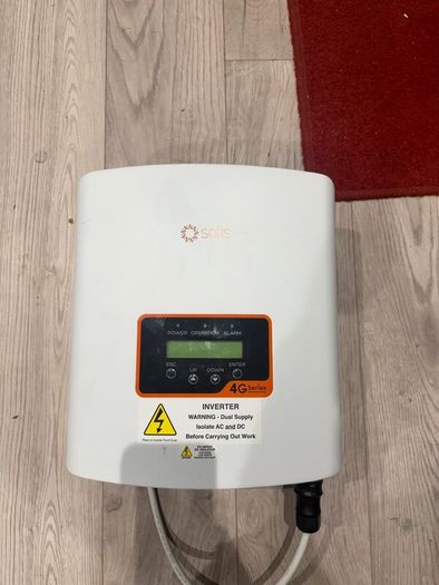 Solar inverter