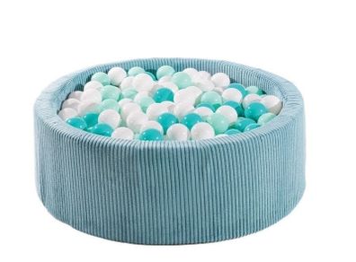 Round ball pit with approx. 300 balls