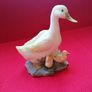 Duck with Ducklings Figurine (Leonardo Collection) Image 3