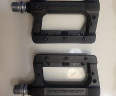 Nukeproof Neutron EVO Flat Pedals New
