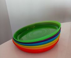 Set of 6 multi-coloured plastic plates