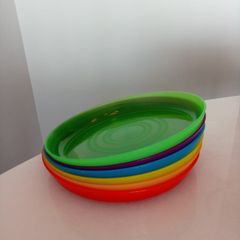 Set of 6 multi-coloured plastic plates