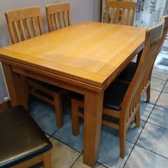 Solid Pine kitchen table and 6 chairs