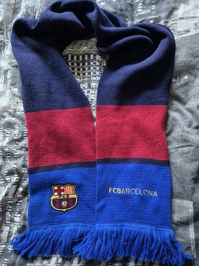 Barcelona Scarf