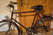classic vintage raleigh city hybrid  bike