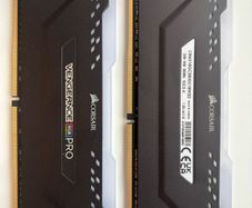 Corsair Vengeance RGB Pro 32GB (2x16gb)
