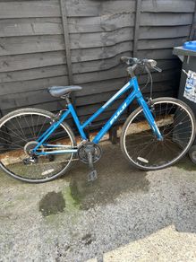 Women bikes x2
