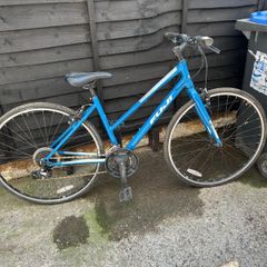 Women bikes x2