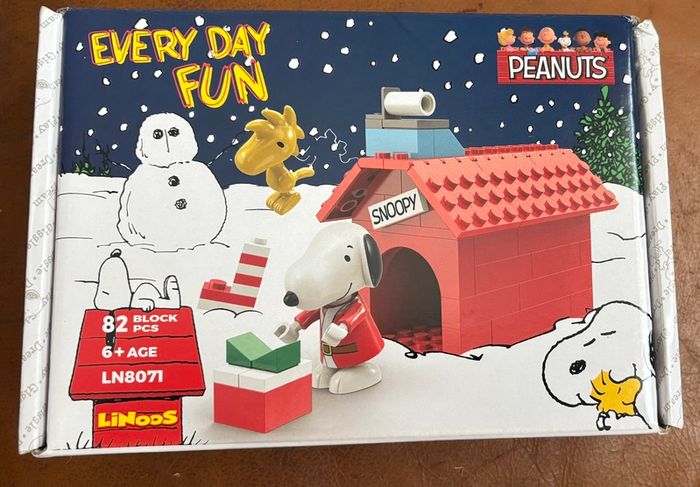 Peanuts linoos bricks