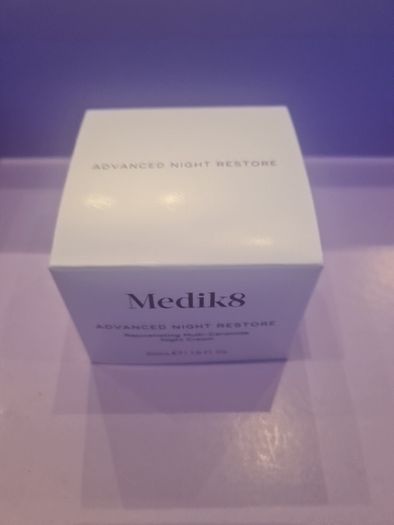 Medik8 Advanced Night Restore sealed