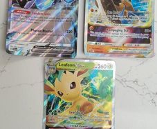 Jumbo Pokemon card bundle