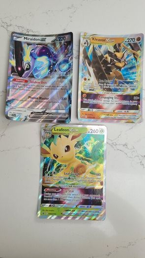 Jumbo Pokemon card bundle