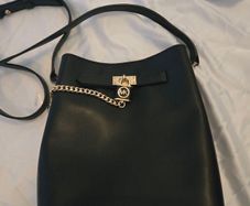 michael kors black leather bucket bag