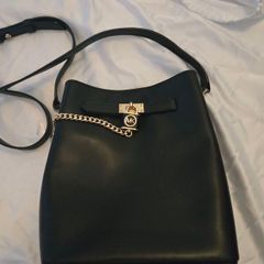 michael kors black leather bucket bag