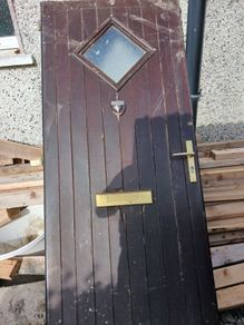 Free door