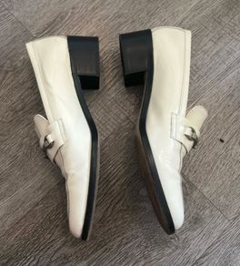 Bally cream patent leather low heels