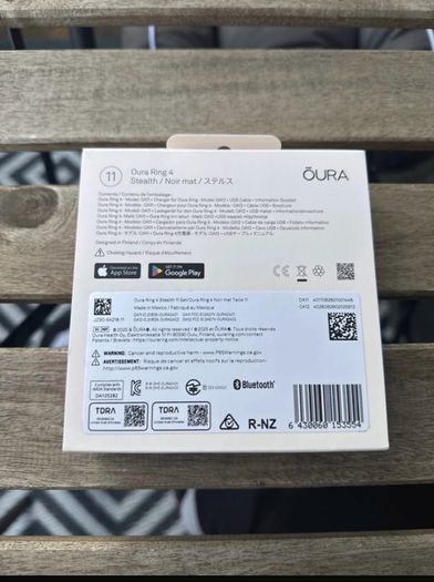 Oura ring 4 stealth unopened