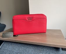 Guess purse. Red. Brand New
