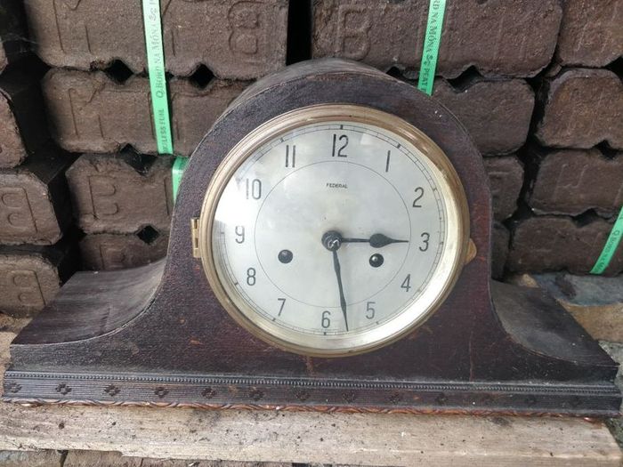 Federal Mantle Clock