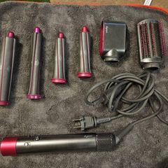 Dyson airwrap hairdryer  HS01