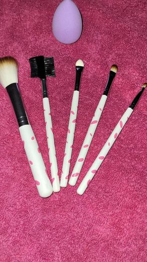 Make up brushes