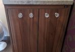 bathroom unit with Lightning mirror