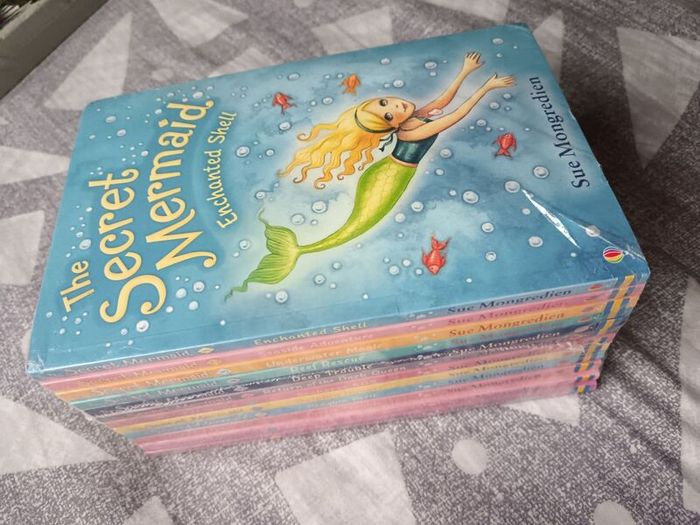 Brand new The secret mermaid 12 book collection