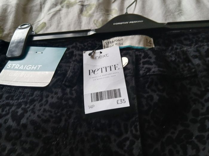 Womens clothes