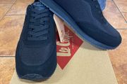 Runners trainers men's size 7.5 black memory foam brand new