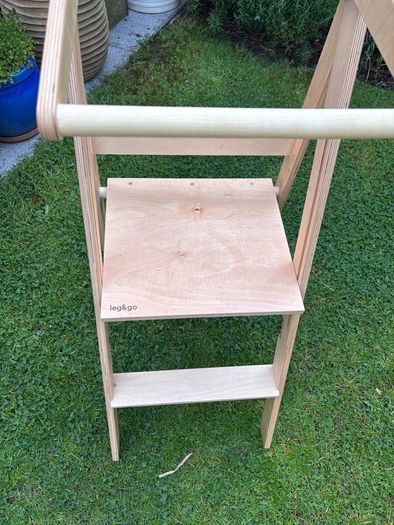 Foldable Learning Tower