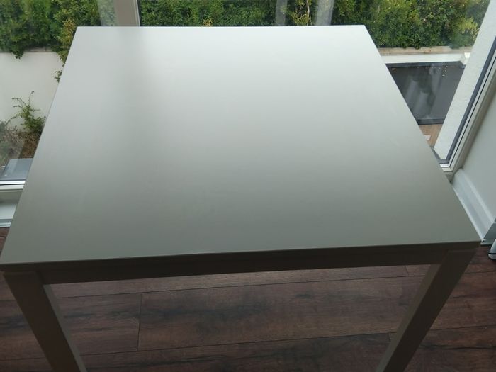 VIHALS Ikea 2 Seater Dining Table
