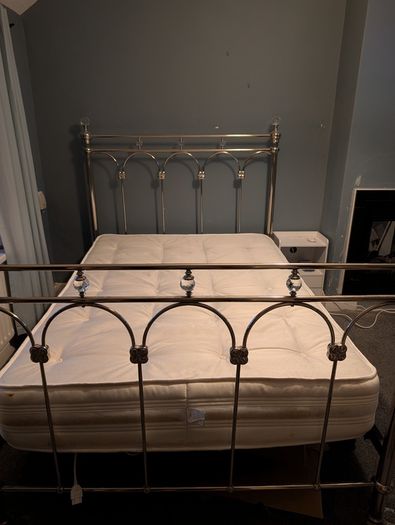 Double Bed