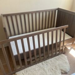 Child's Cot / Bed