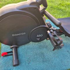 Foldable rowing machine