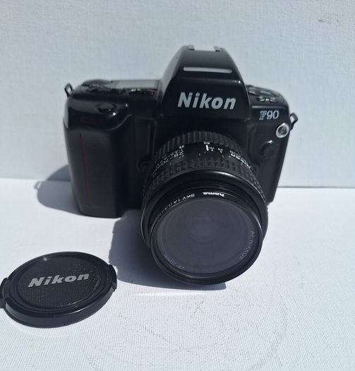 Nikon F90 camera  and lens