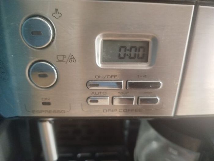 Delonghi coffee machine