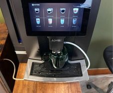 Commercial Bean to cup coffee machine